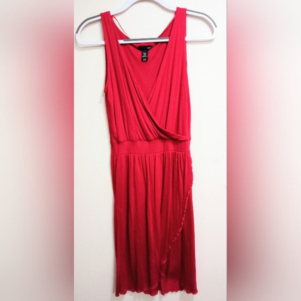H&M dress. Size 10. red